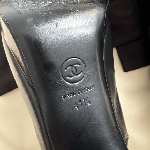 Chanel Round toe black ankle strap pumps, size 41.5 - Picture 4 of 10